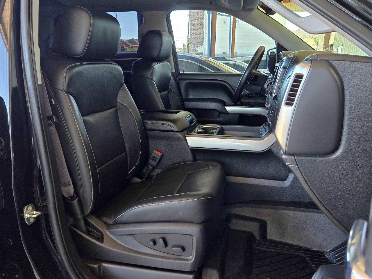 Chevrolet Silverado 1500 LTZ Crew Cab 4WD 2017