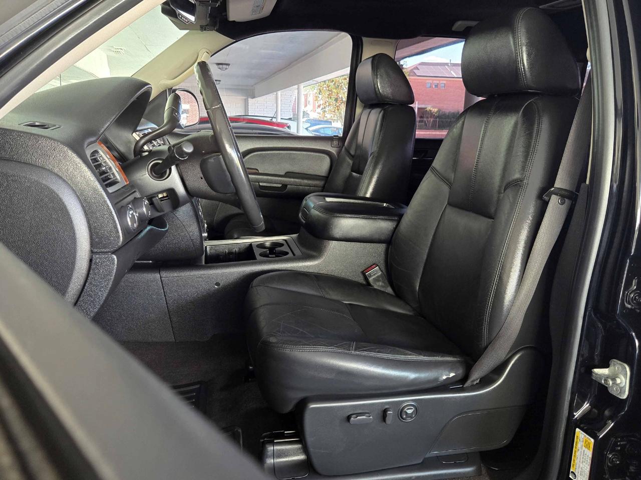 GMC Sierra 3500HD SLT Crew Cab DRW 4WD 2008