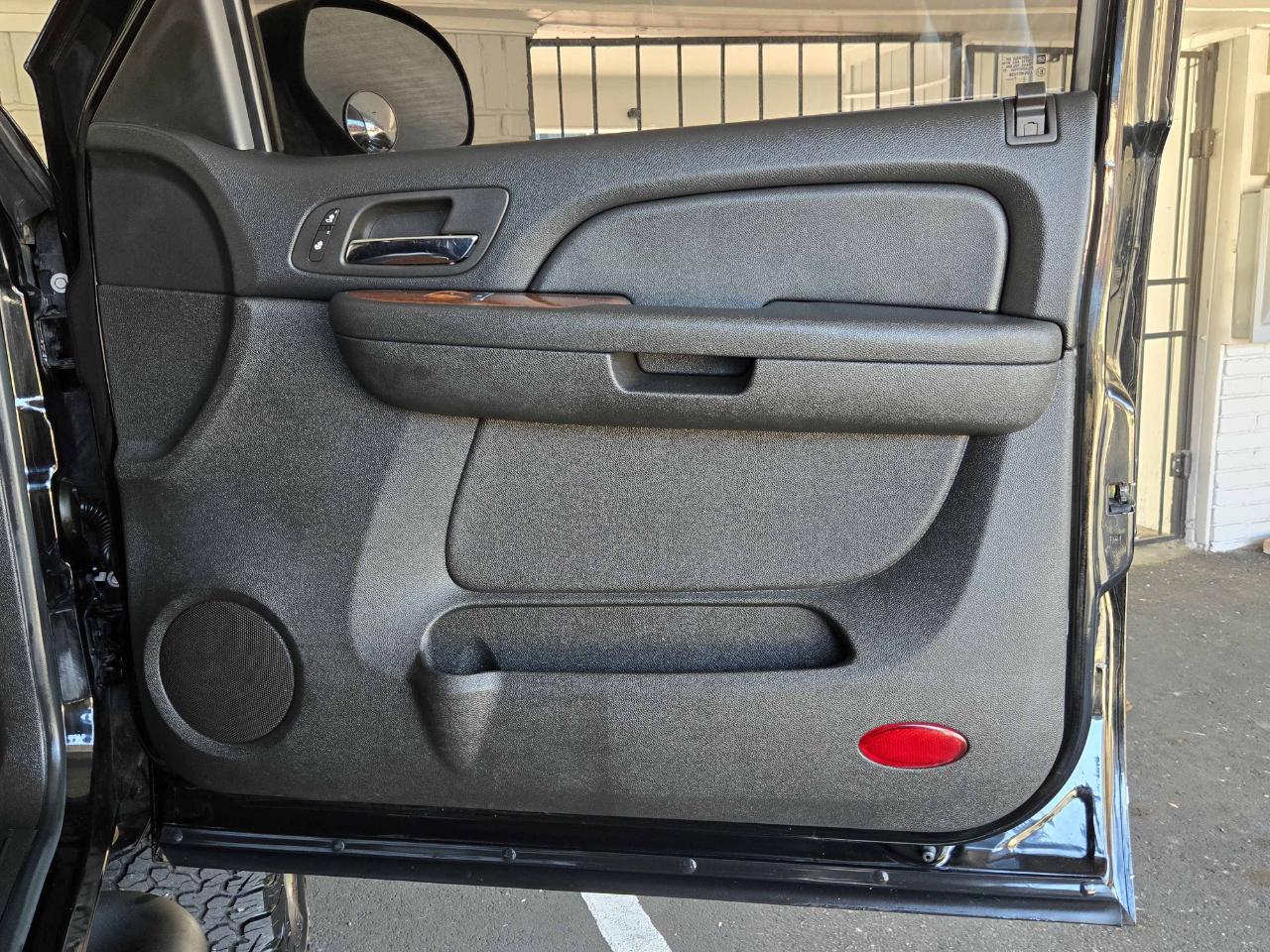 GMC Sierra 3500HD SLT Crew Cab DRW 4WD 2008