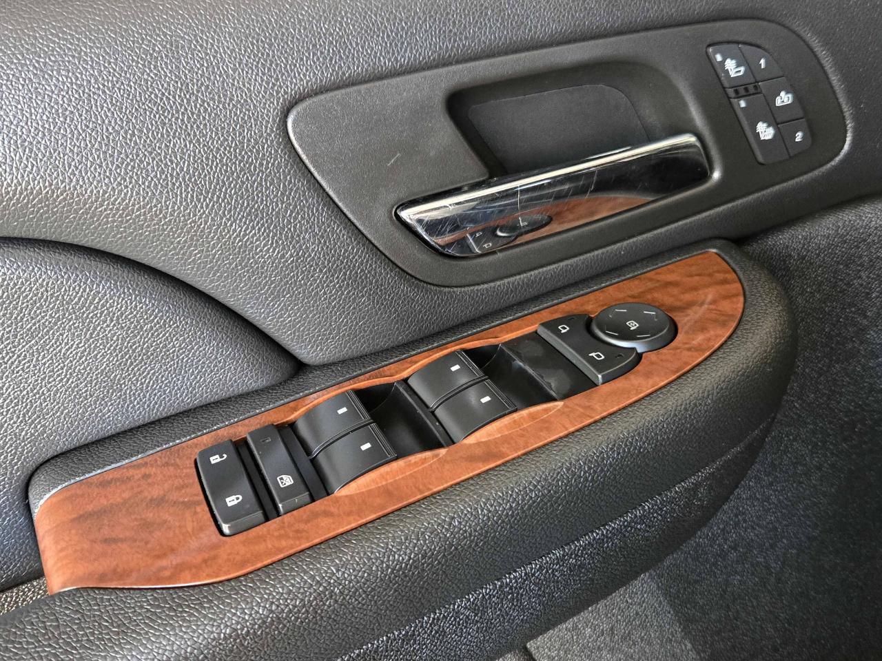 GMC Sierra 3500HD SLT Crew Cab DRW 4WD 2008