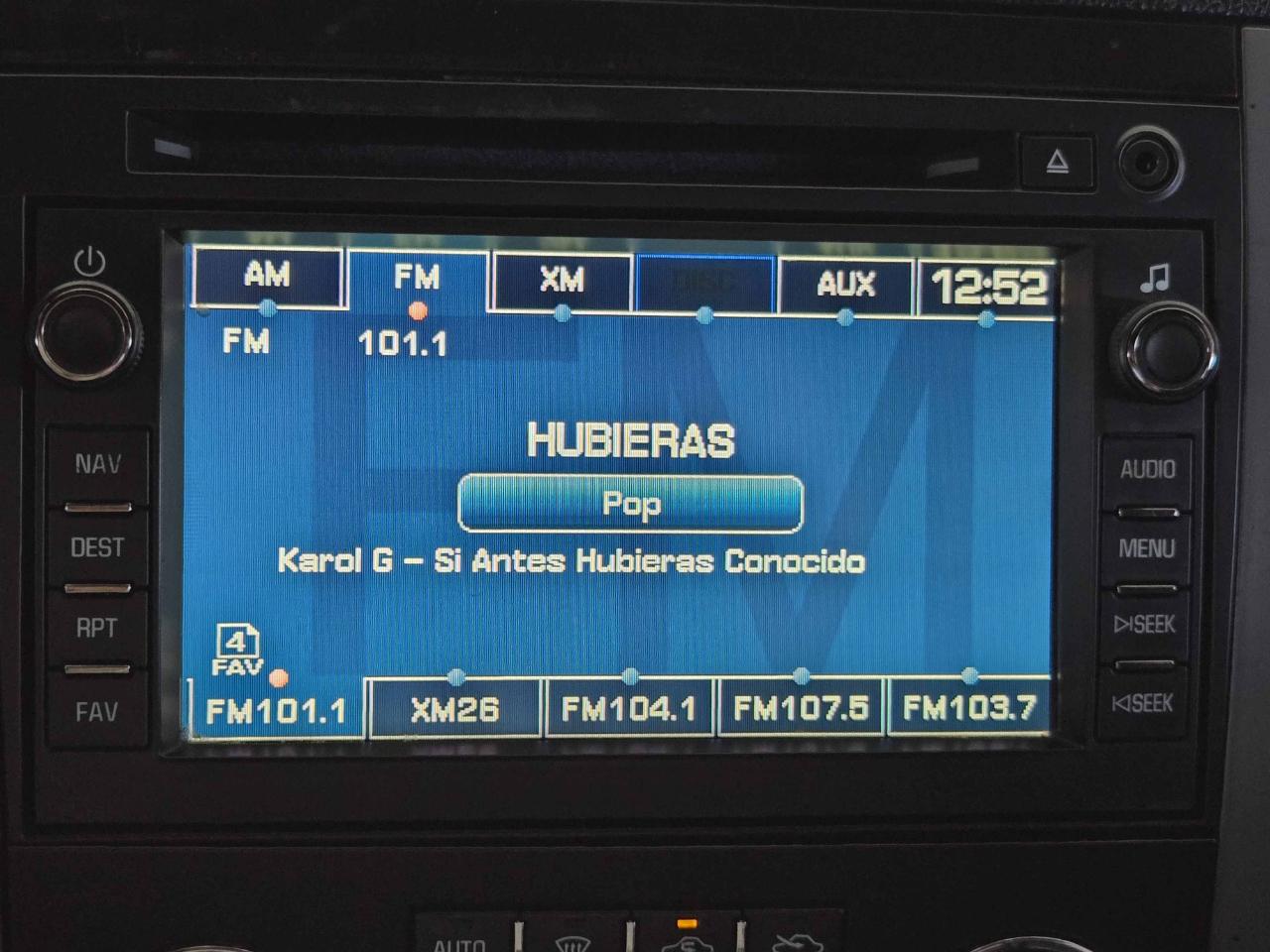 GMC Sierra 3500HD SLT Crew Cab DRW 4WD 2008