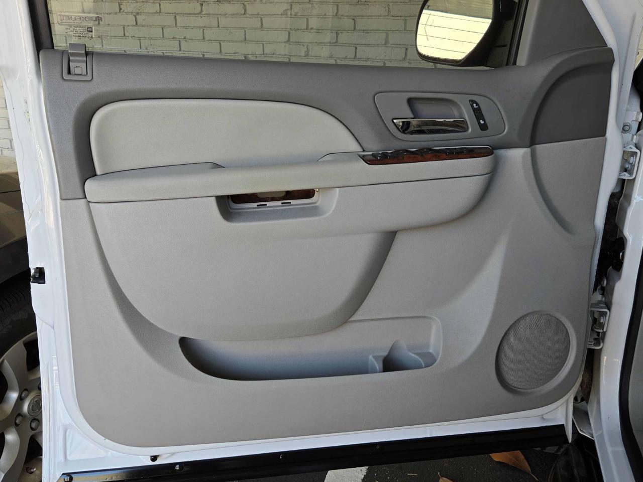 Chevrolet Tahoe LT 2WD 2013