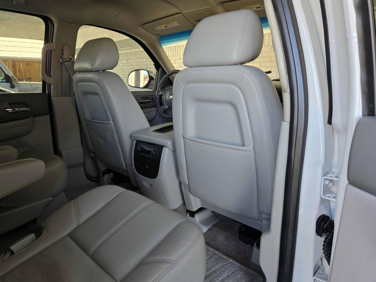 Chevrolet Tahoe LT 2WD 2013