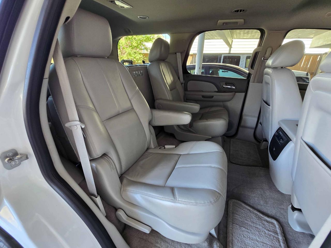 Chevrolet Tahoe LT 2WD 2013