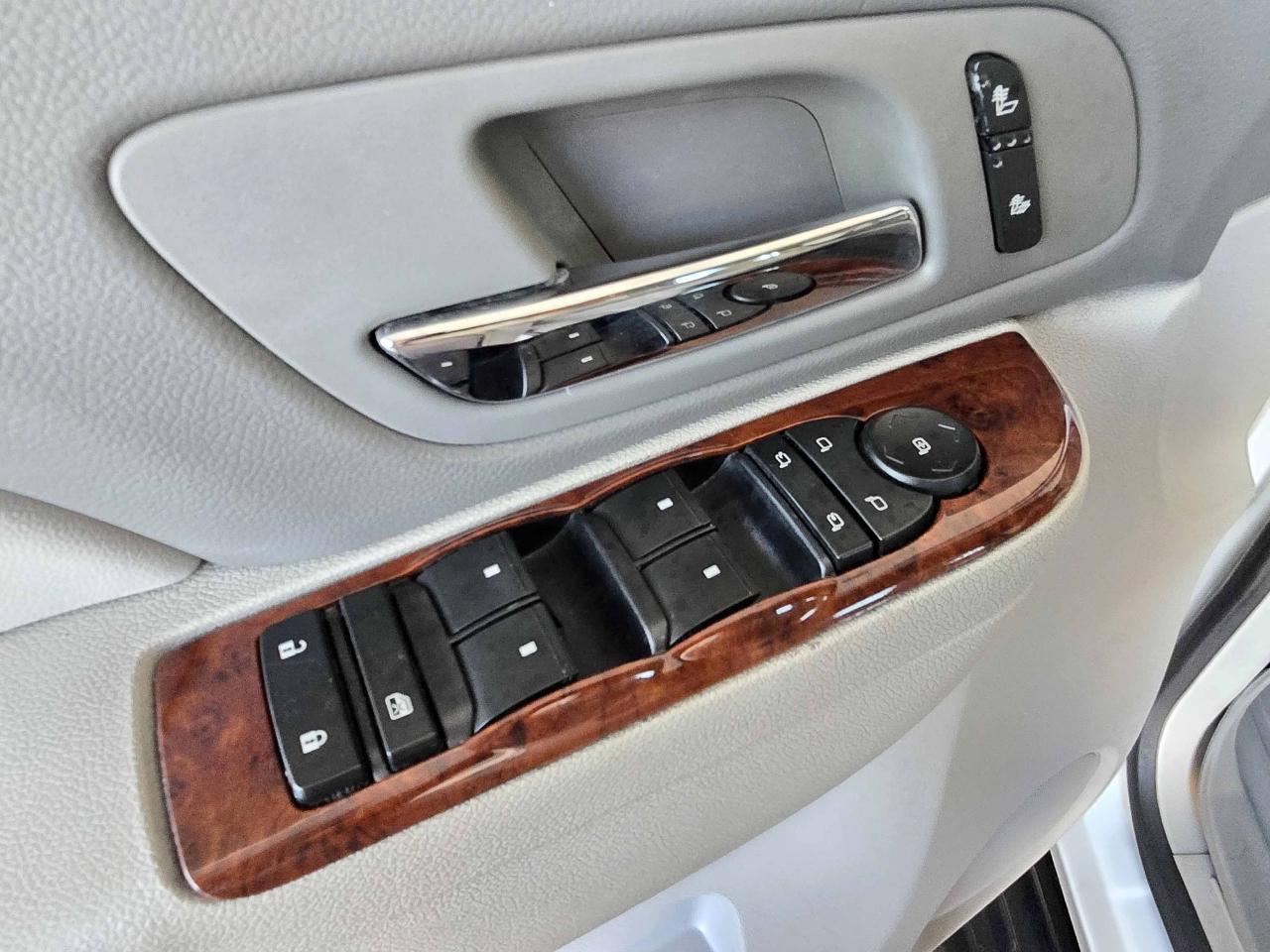 Chevrolet Tahoe LT 2WD 2013