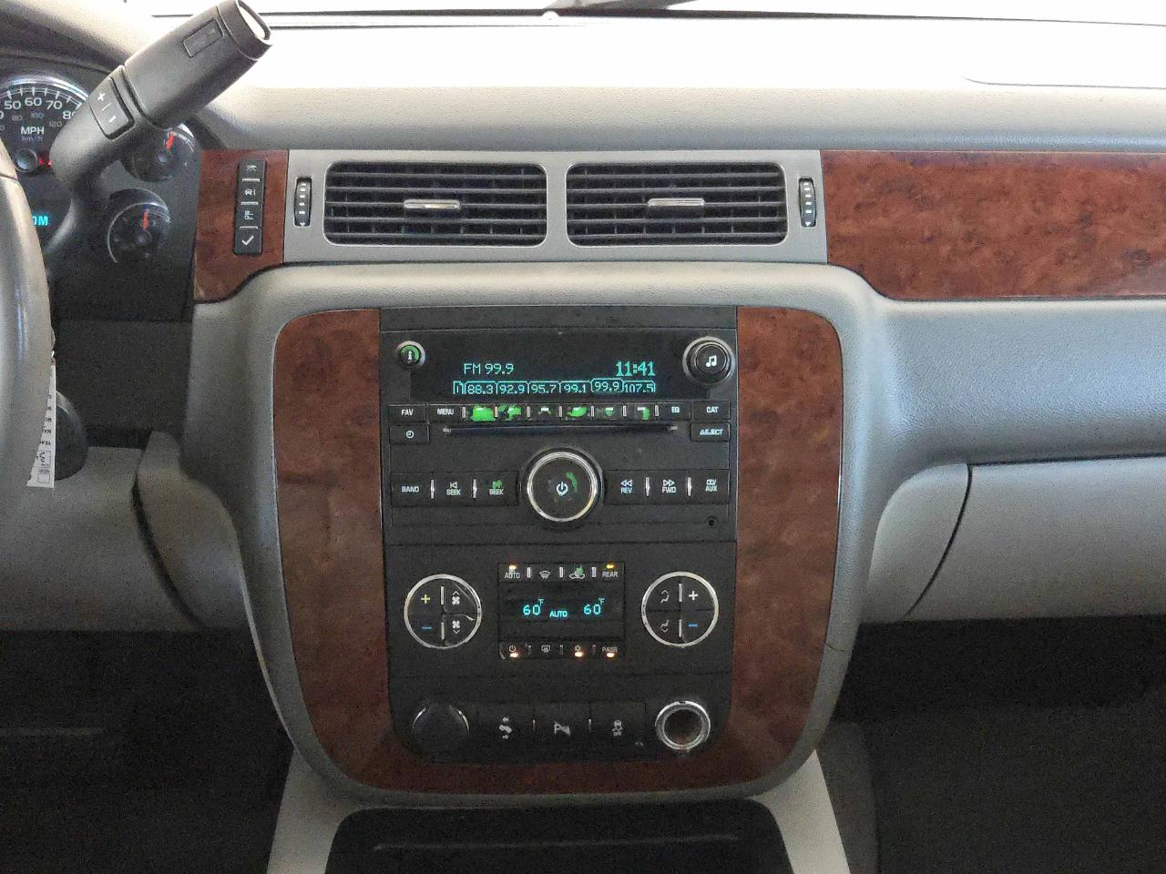 Chevrolet Tahoe LT 2WD 2013