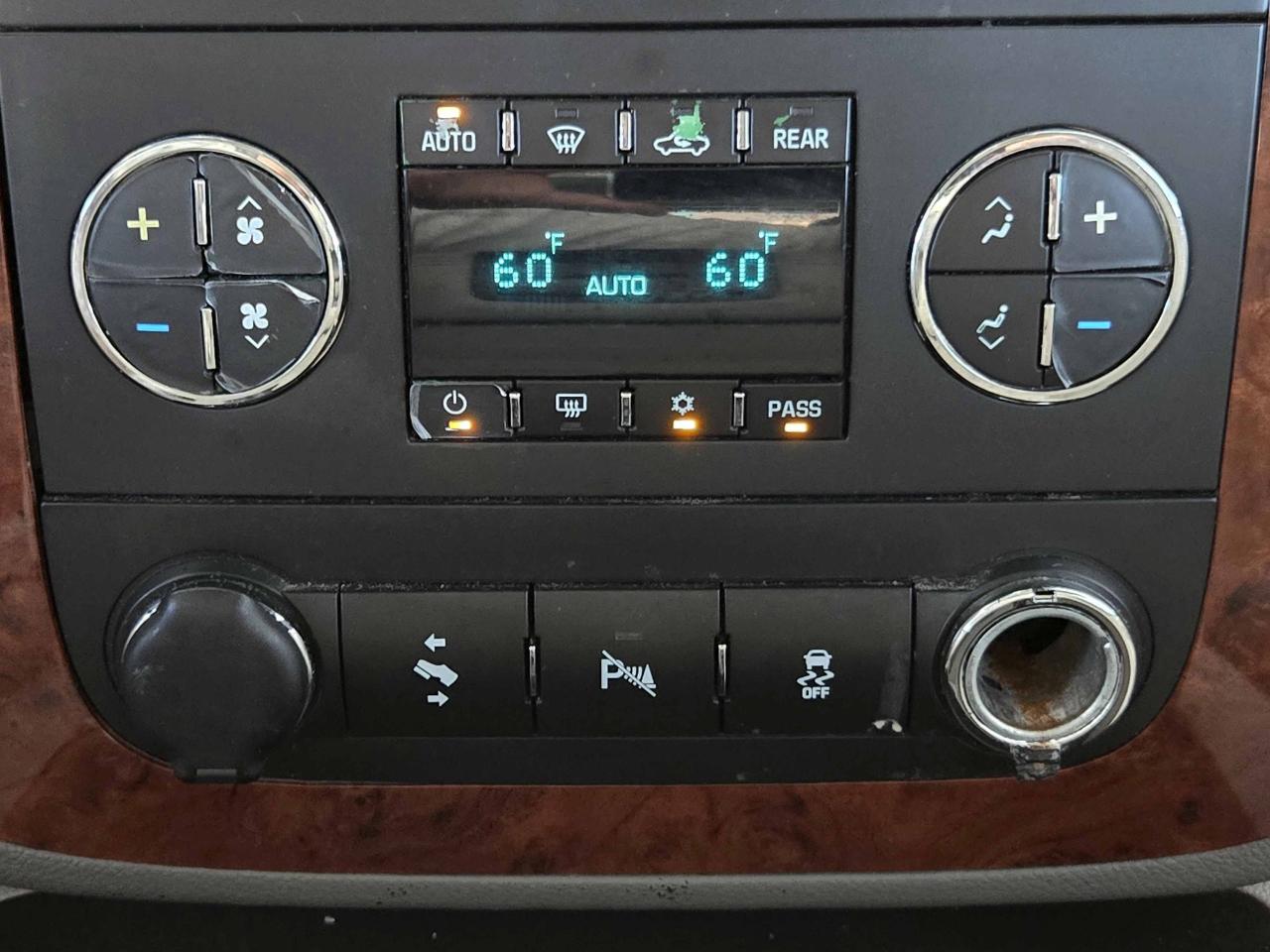 Chevrolet Tahoe LT 2WD 2013