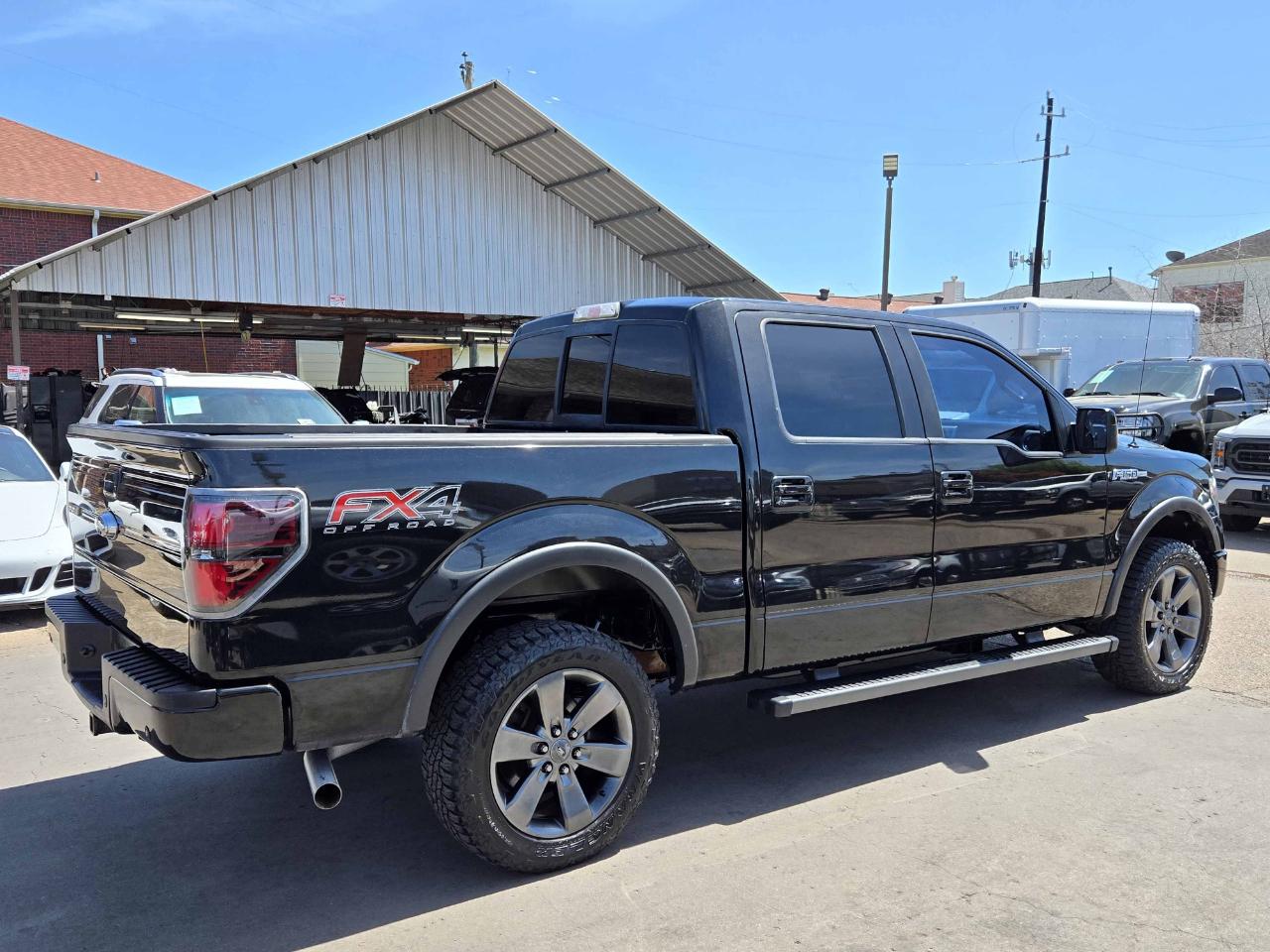 Ford F-150 FX4 SuperCrew 4WD 2013