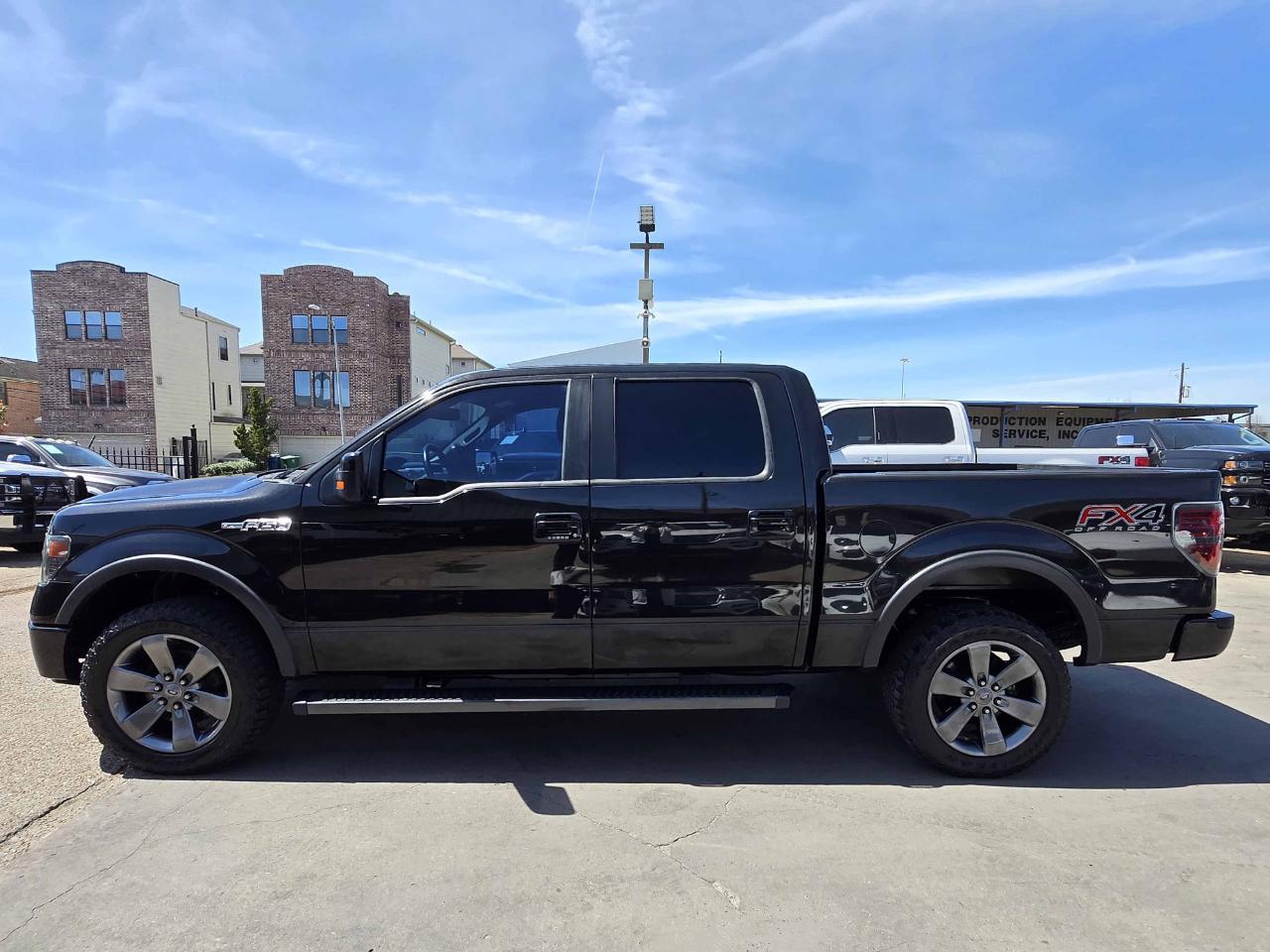 Ford F-150 FX4 SuperCrew 4WD 2013