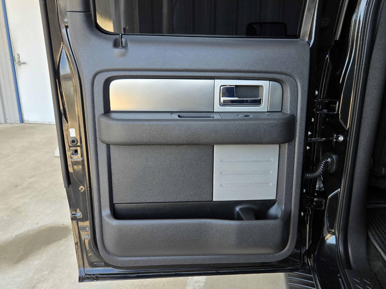 Ford F-150 FX4 SuperCrew 4WD 2013