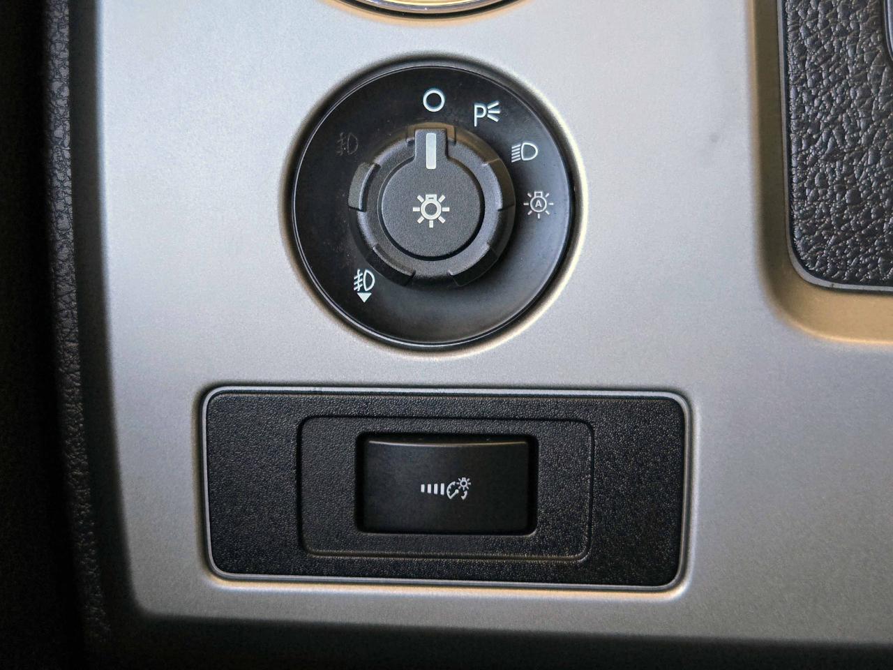 Ford F-150 FX4 SuperCrew 4WD 2013