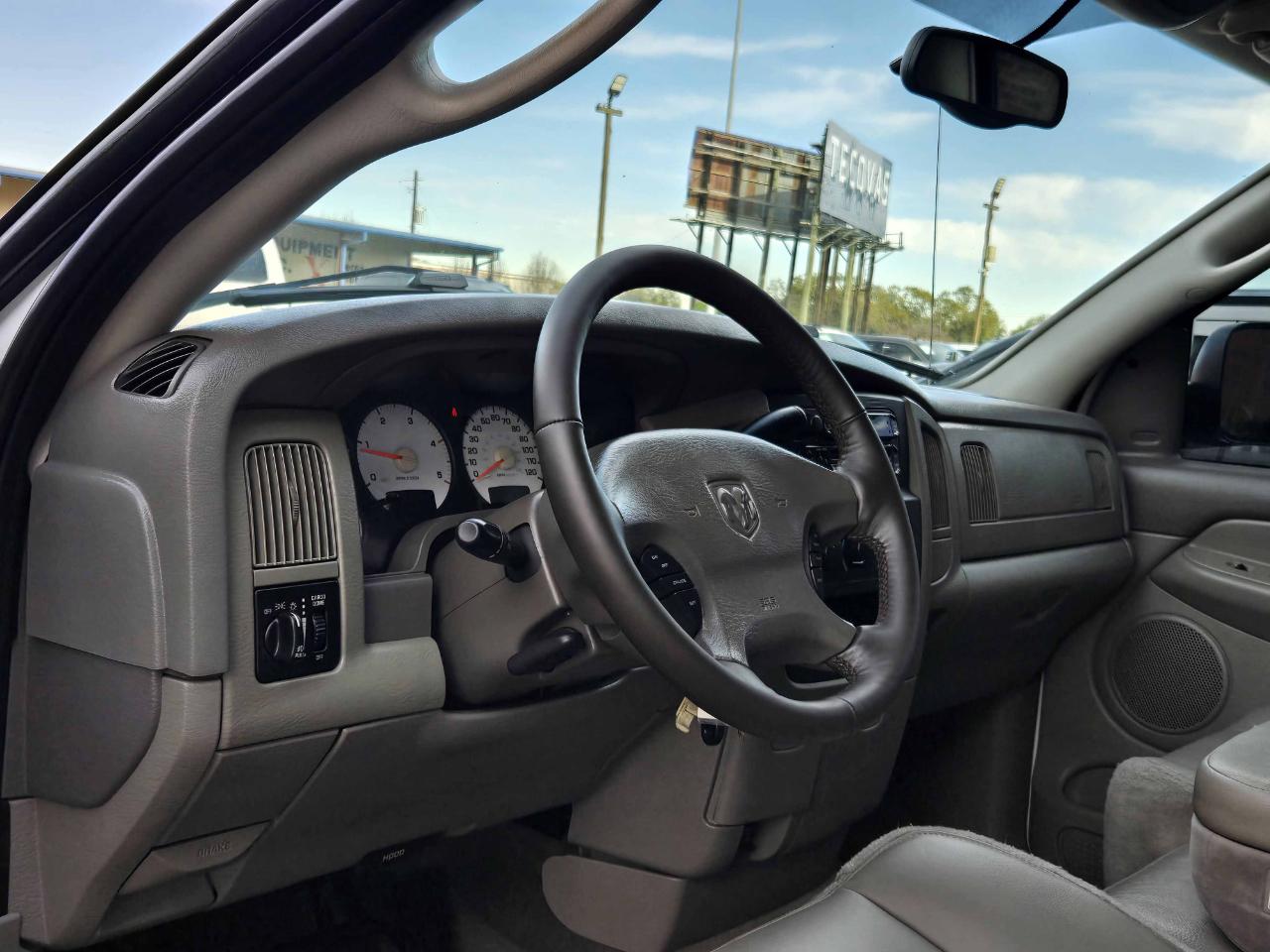 Dodge Ram 2500 SLT Quad Cab 4WD 2003