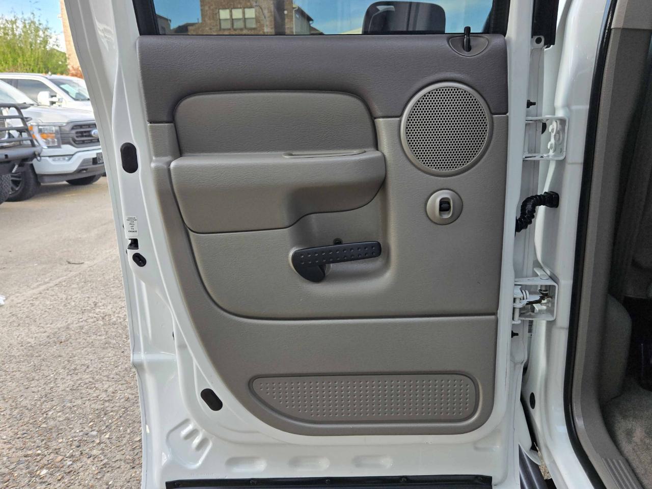 Dodge Ram 2500 SLT Quad Cab 4WD 2003