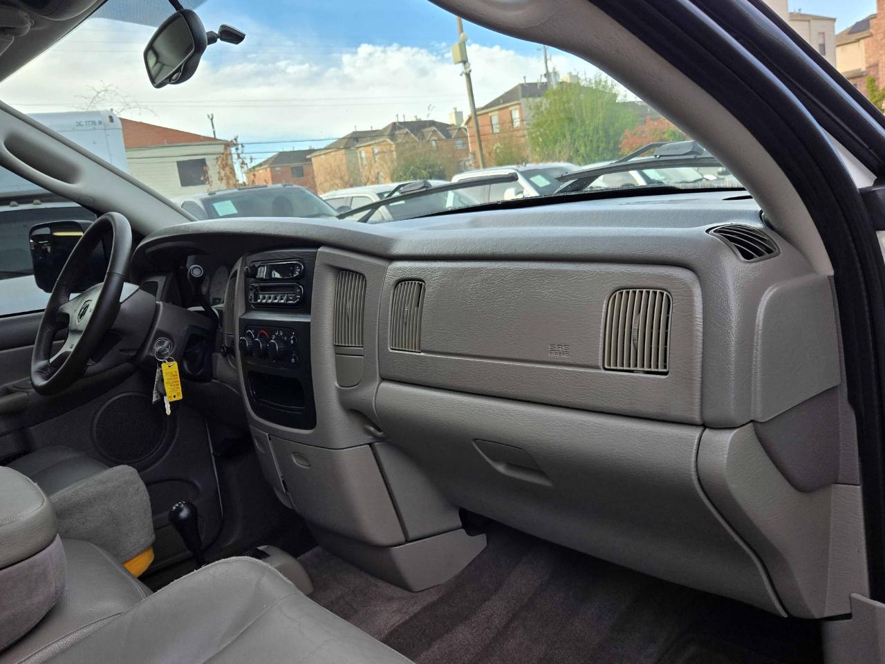 Dodge Ram 2500 SLT Quad Cab 4WD 2003