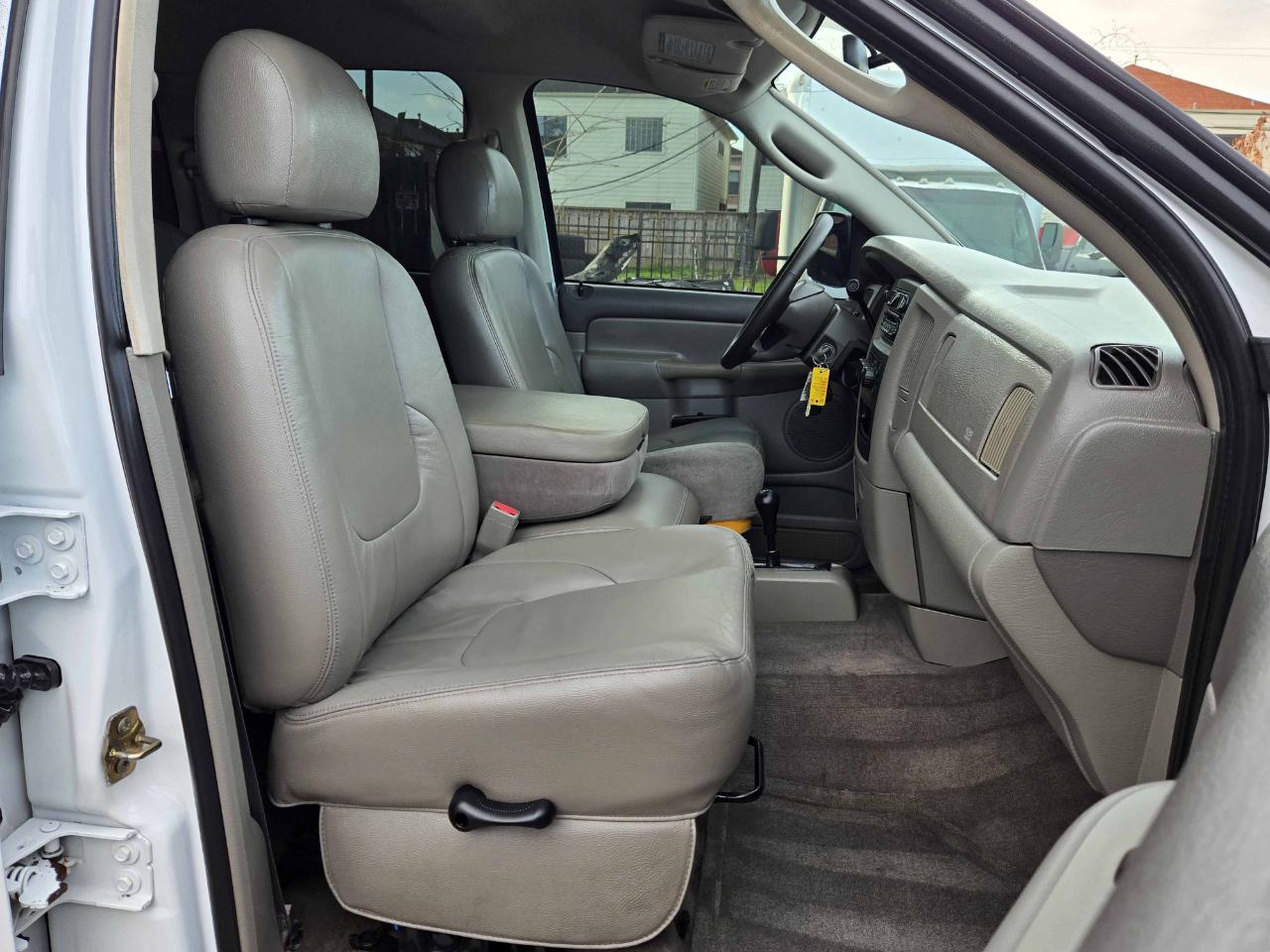 Dodge Ram 2500 SLT Quad Cab 4WD 2003