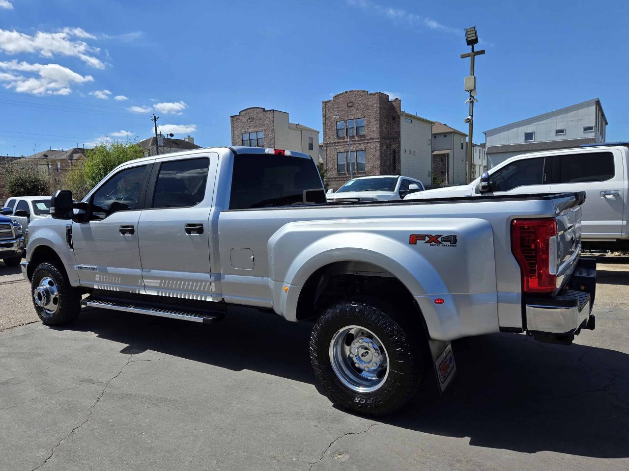 Ford Super Duty F-350 DRW  2019