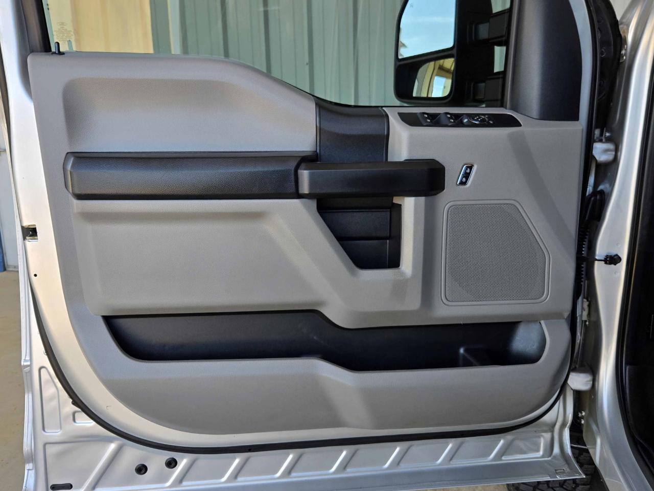 Ford Super Duty F-350 DRW  2019