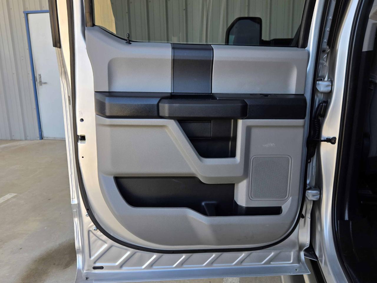 Ford Super Duty F-350 DRW  2019