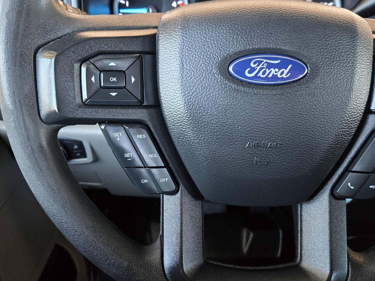 Ford Super Duty F-350 DRW  2019