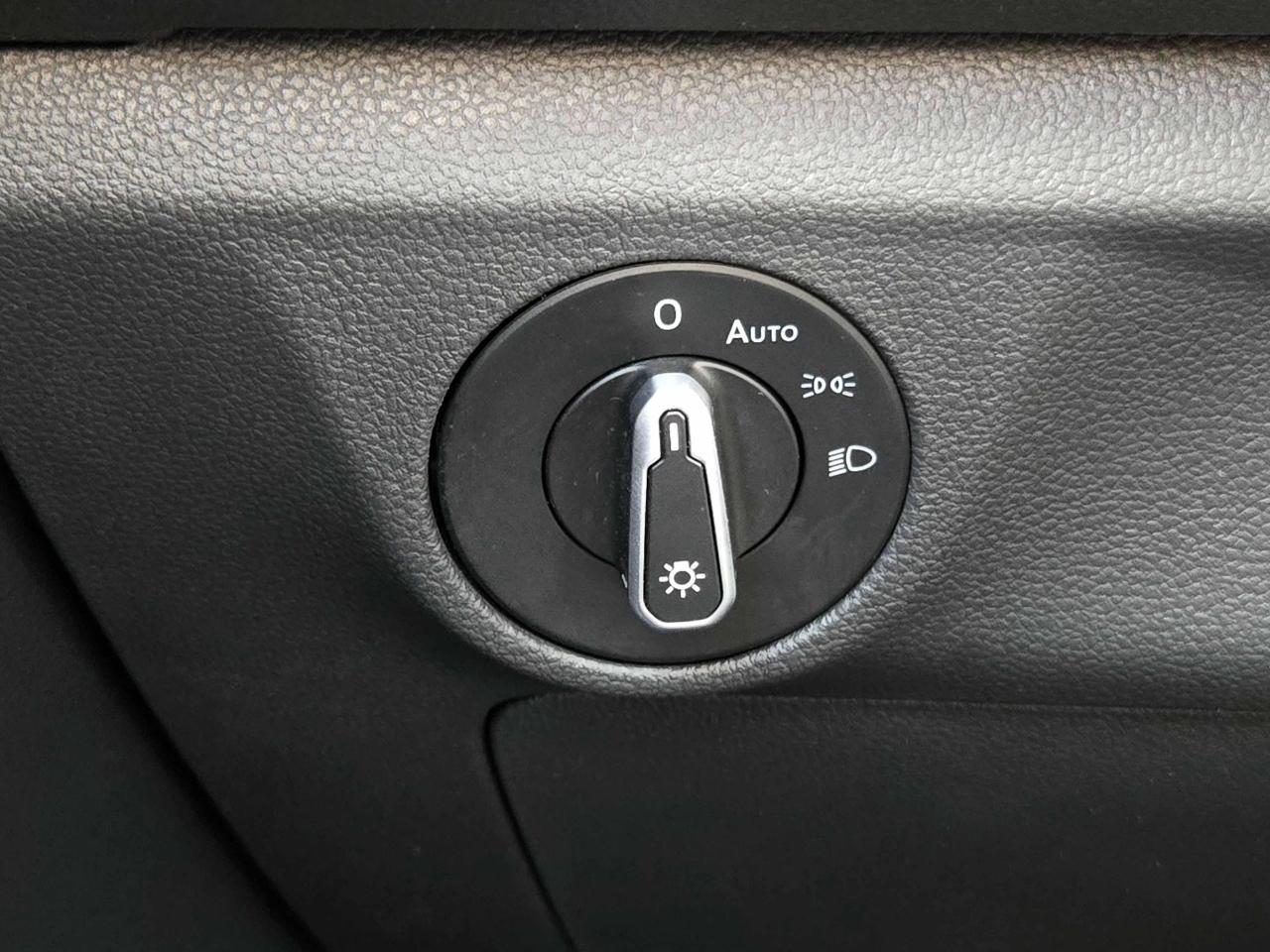 Volkswagen Jetta  2021