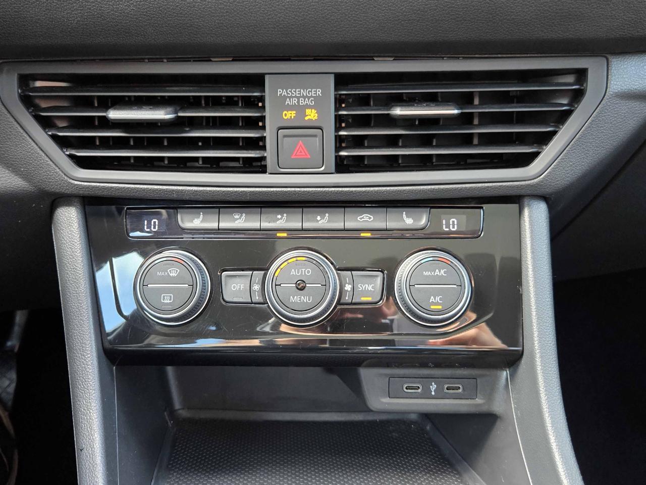 Volkswagen Jetta  2021