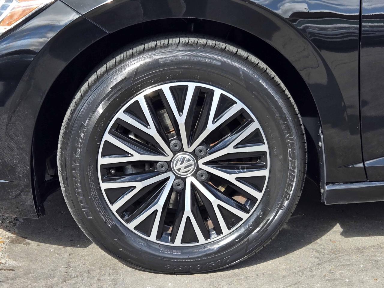 Volkswagen Jetta  2021