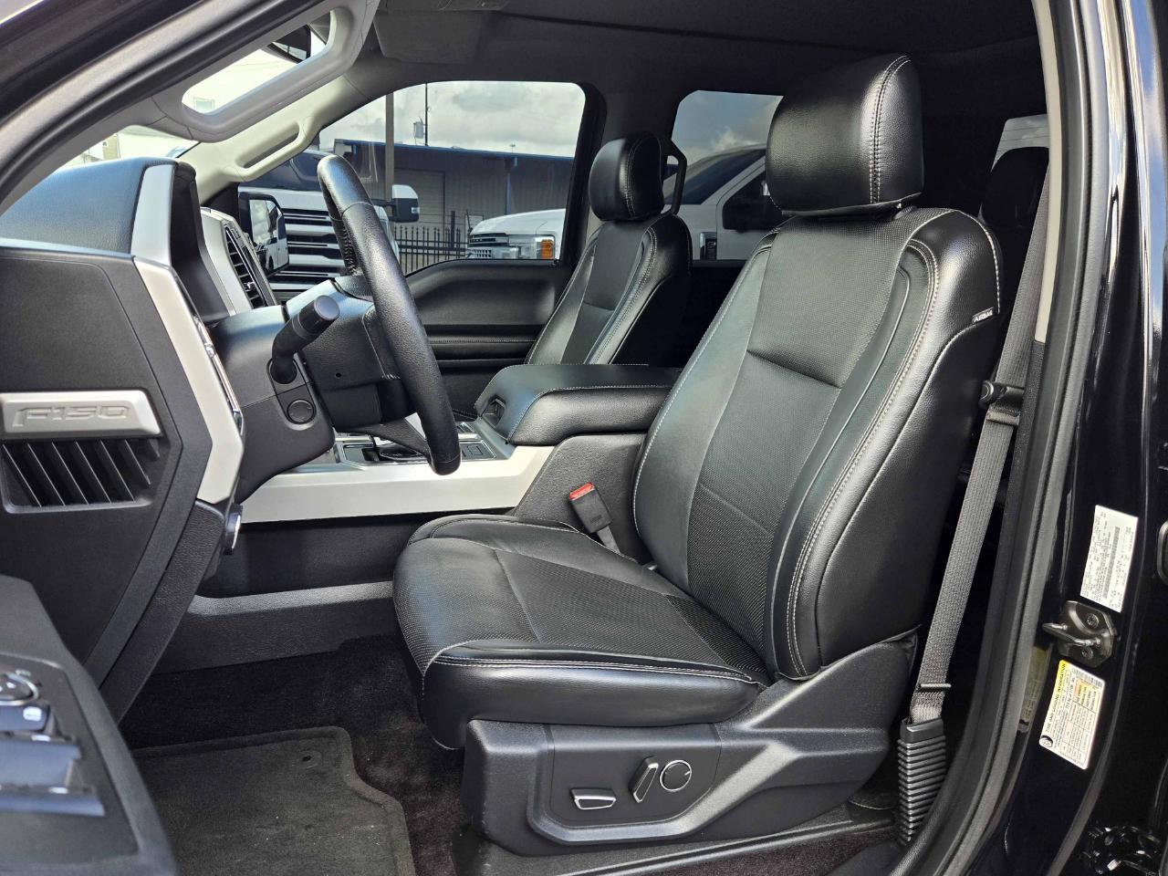 Ford F-150 Lariat SuperCrew 4WD 2016