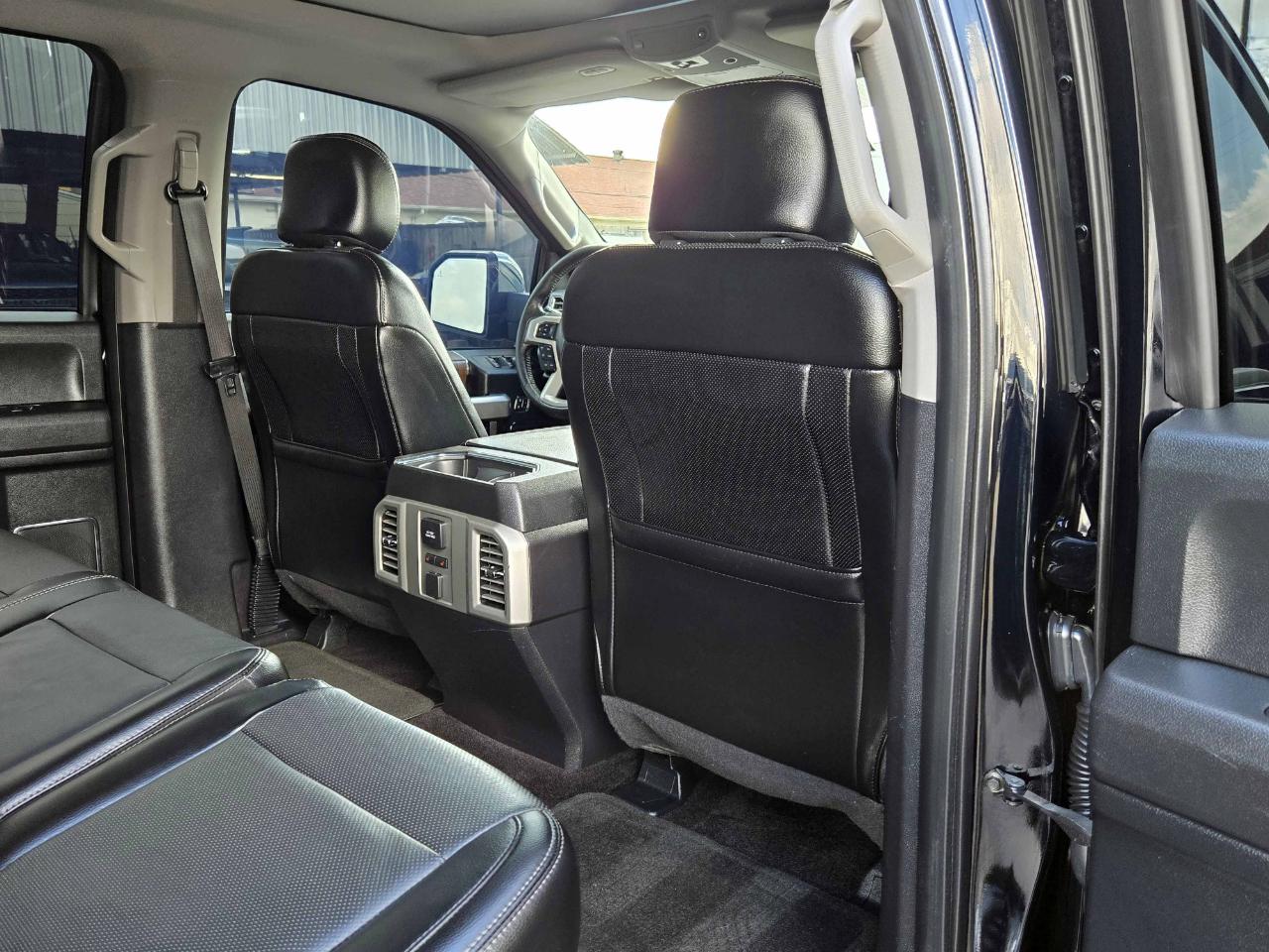 Ford F-150 Lariat SuperCrew 4WD 2016