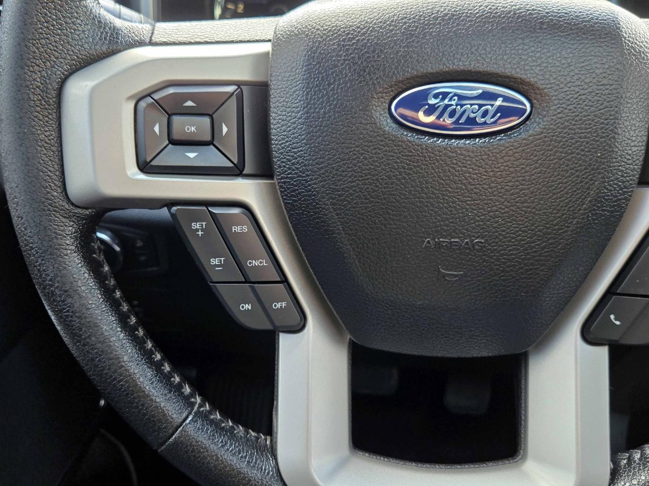 Ford F-150 Lariat SuperCrew 4WD 2016