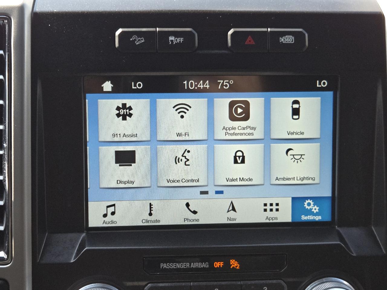 Ford F-150 Lariat SuperCrew 4WD 2016