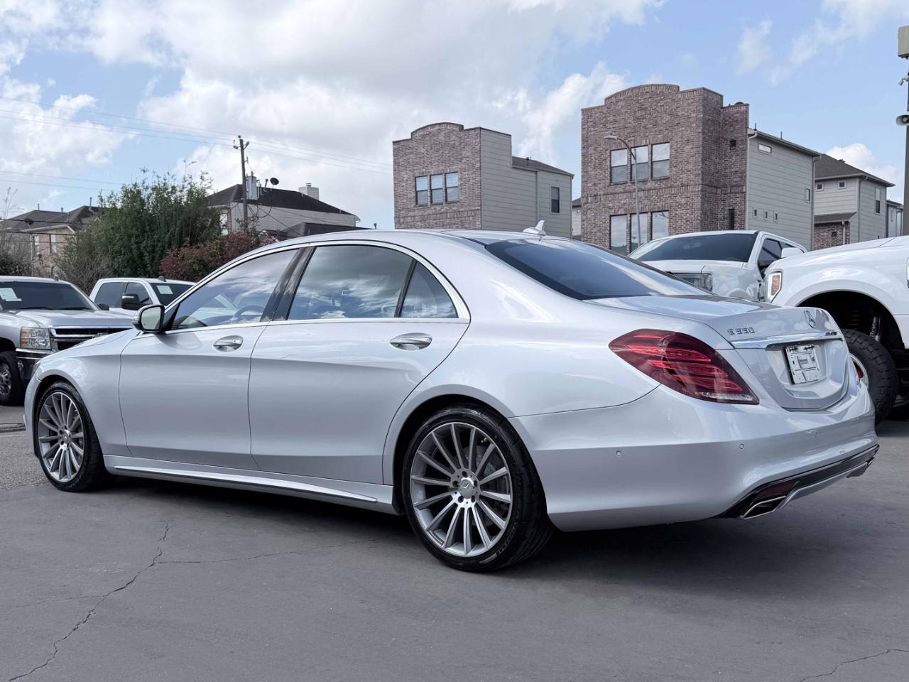 Mercedes-Benz S-Class  2014
