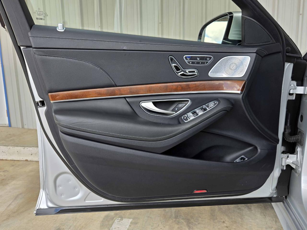 Mercedes-Benz S-Class  2014