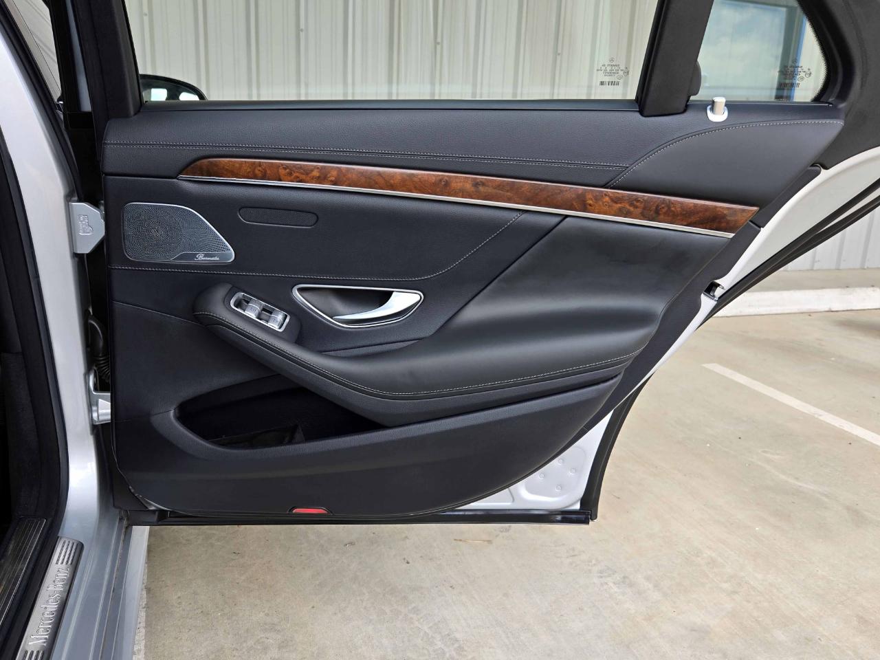 Mercedes-Benz S-Class  2014