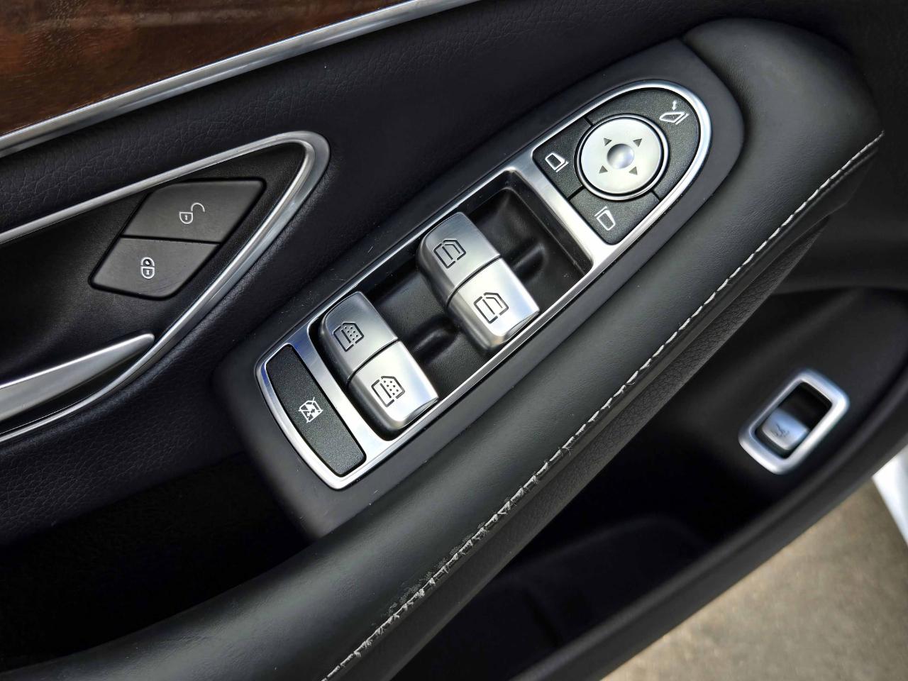 Mercedes-Benz S-Class  2014