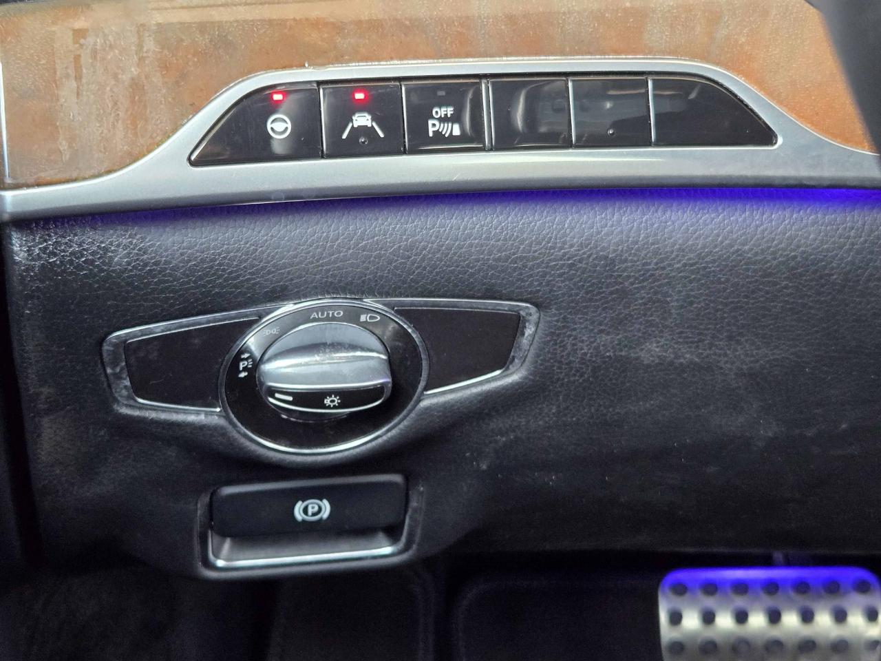 Mercedes-Benz S-Class  2014