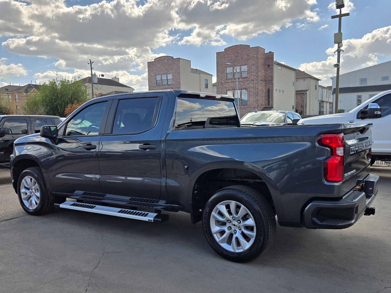 Chevrolet Silverado 1500 Custom Crew Cab 2WD 2020