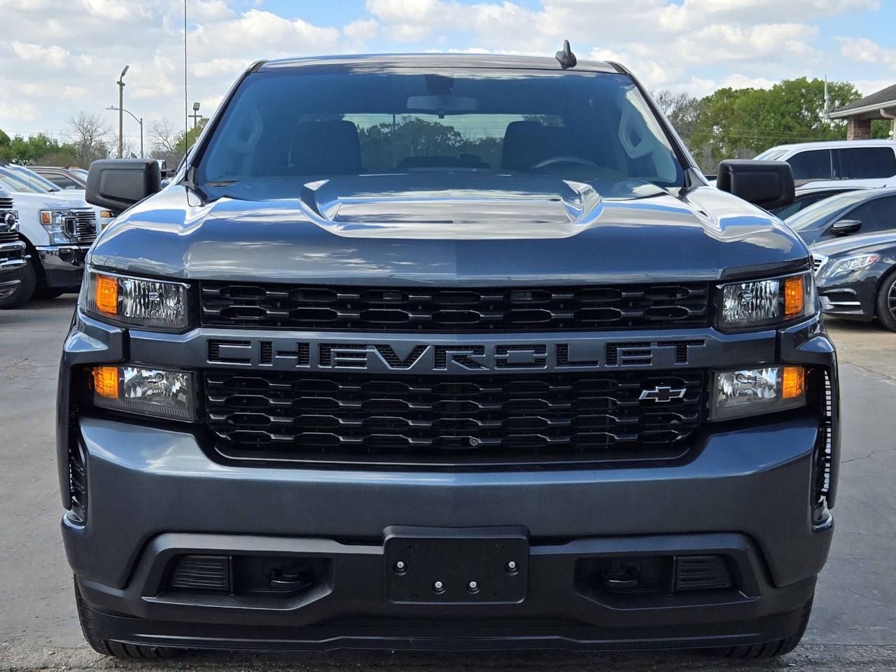Chevrolet Silverado 1500 Custom Crew Cab 2WD 2020