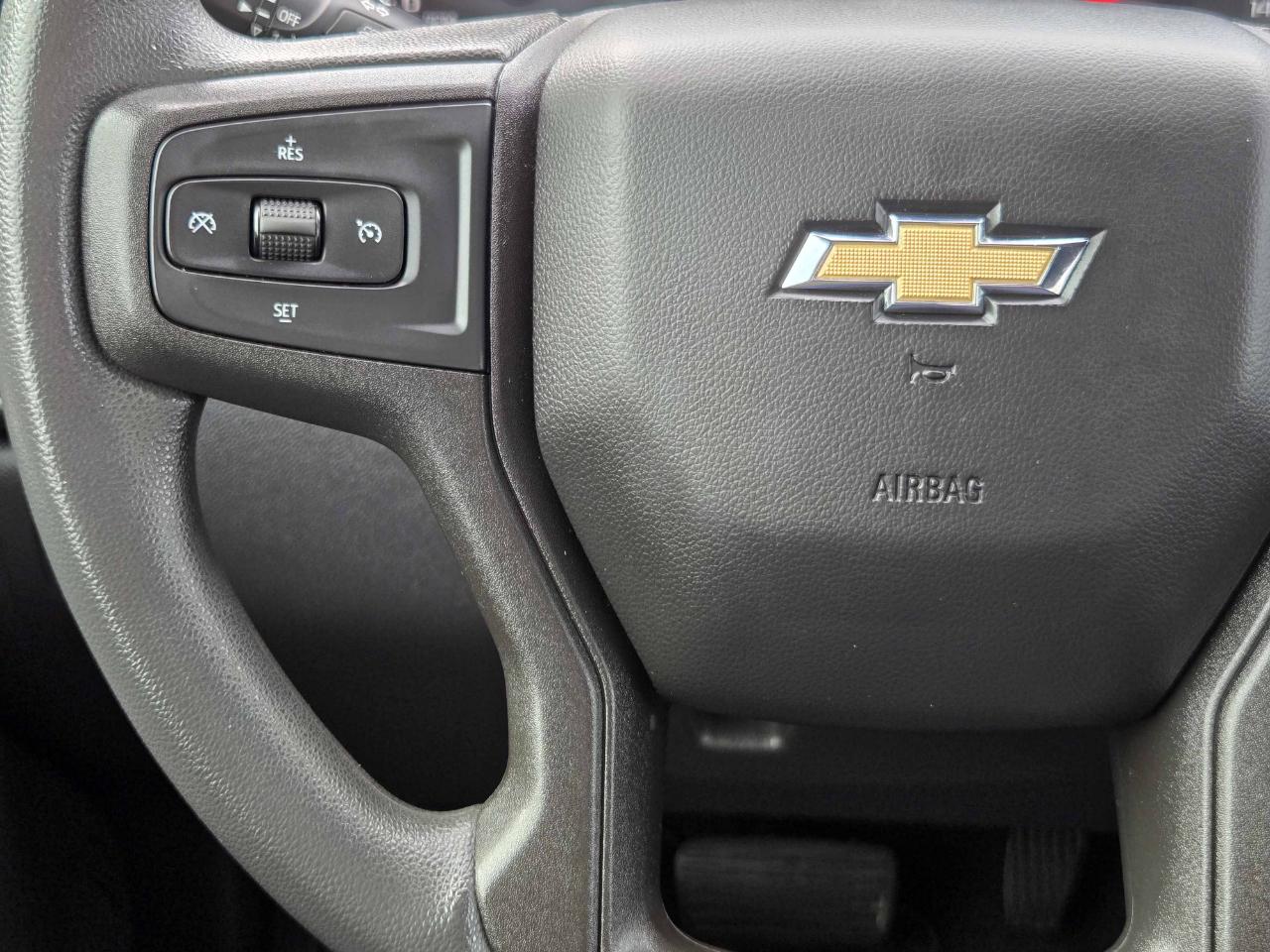 Chevrolet Silverado 1500 Custom Crew Cab 2WD 2020