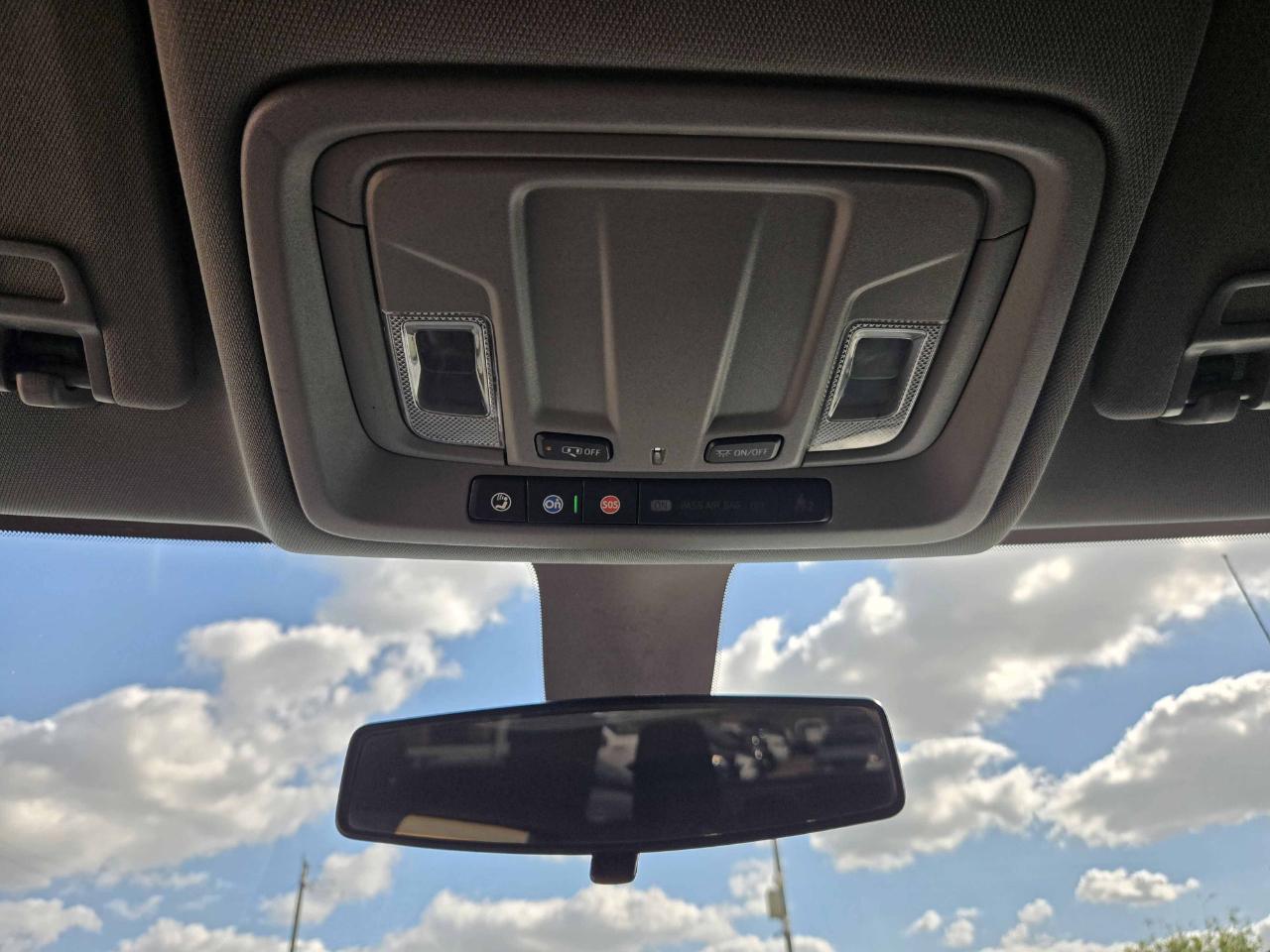 Chevrolet Silverado 1500 Custom Crew Cab 2WD 2020