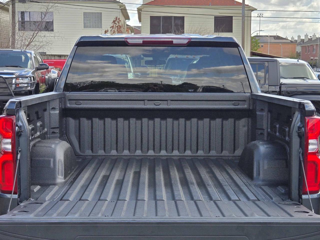 Chevrolet Silverado 1500 Custom Crew Cab 2WD 2020