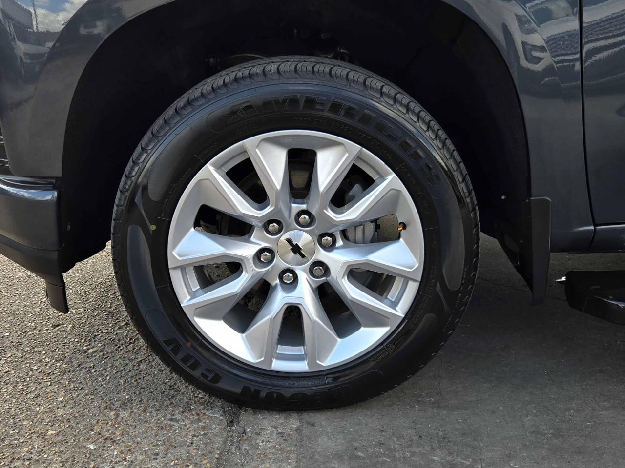 Chevrolet Silverado 1500 Custom Crew Cab 2WD 2020