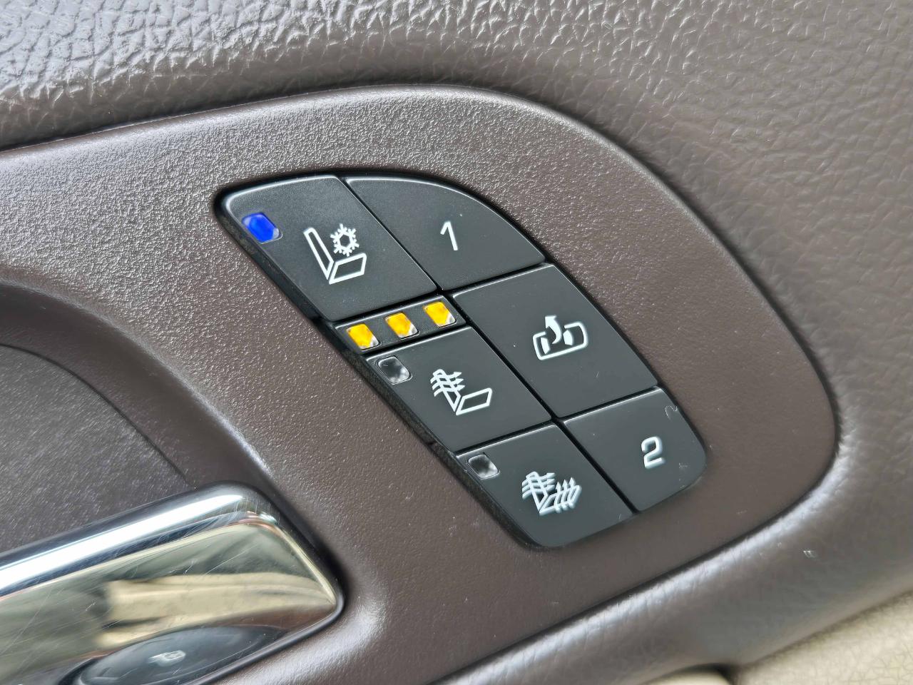 GMC Sierra 2500HD Denali Crew Cab 4WD 2012