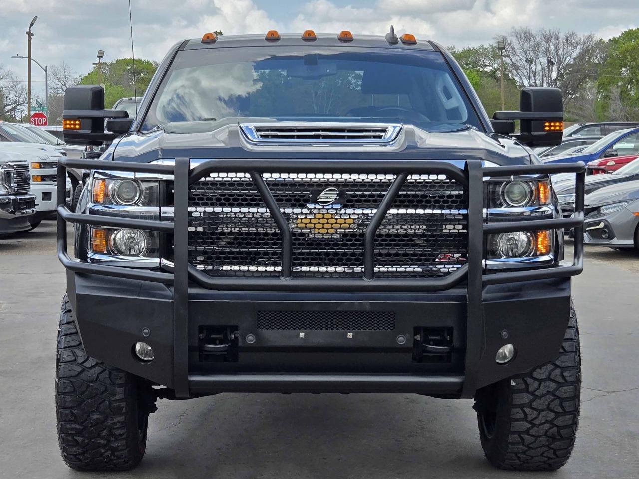 Chevrolet Silverado 2500HD LT Crew Cab 4WD 2018