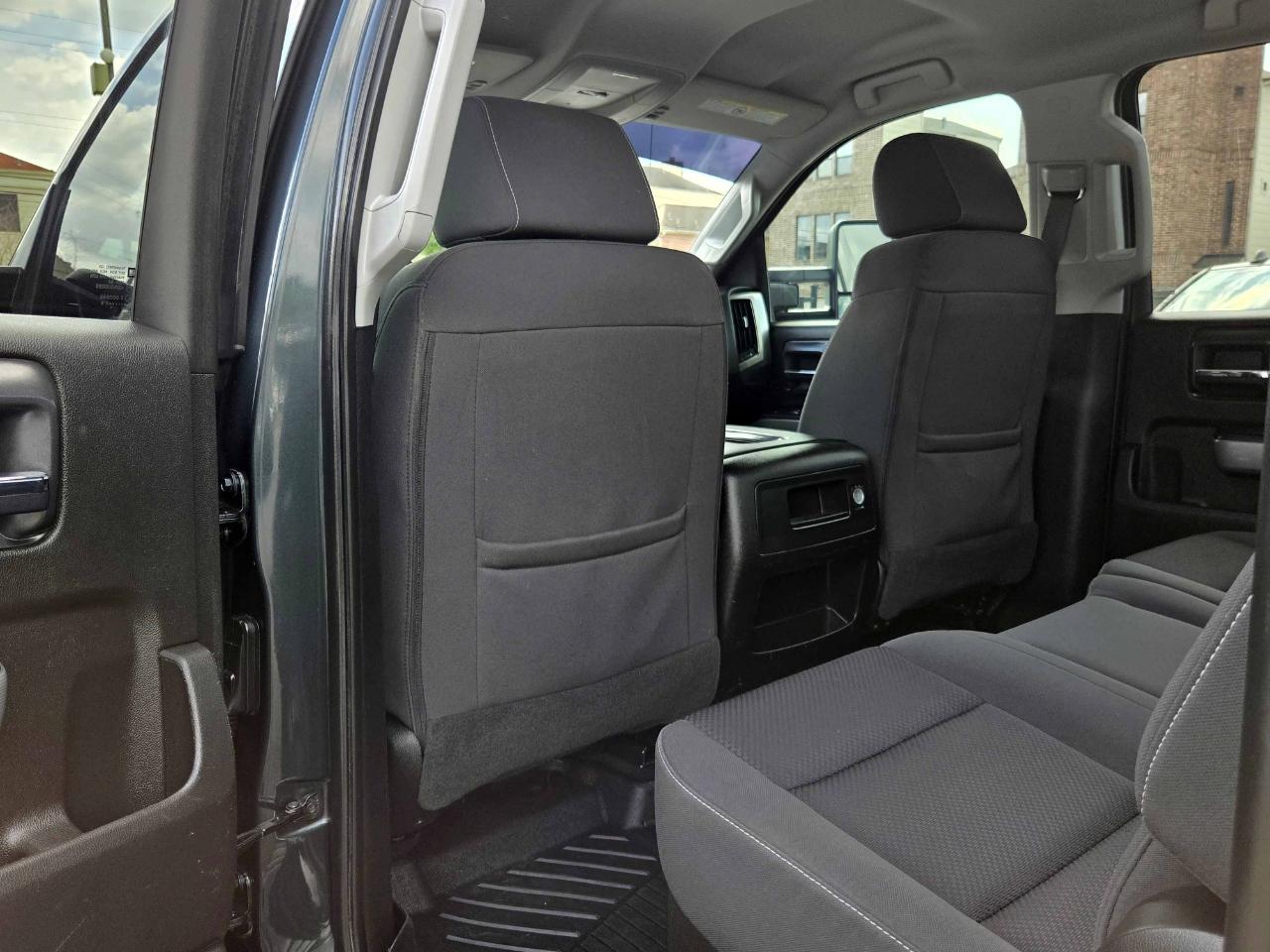 Chevrolet Silverado 2500HD LT Crew Cab 4WD 2018