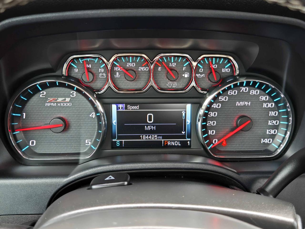 Chevrolet Silverado 2500HD LT Crew Cab 4WD 2018