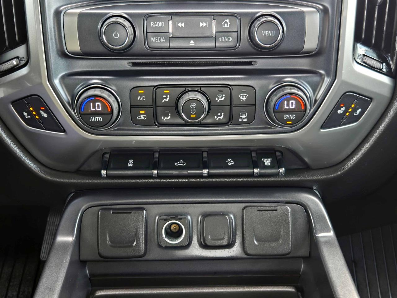 Chevrolet Silverado 2500HD LT Crew Cab 4WD 2018