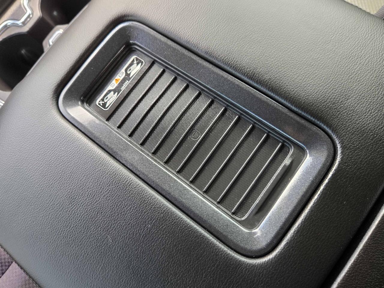 Chevrolet Silverado 2500HD LT Crew Cab 4WD 2018