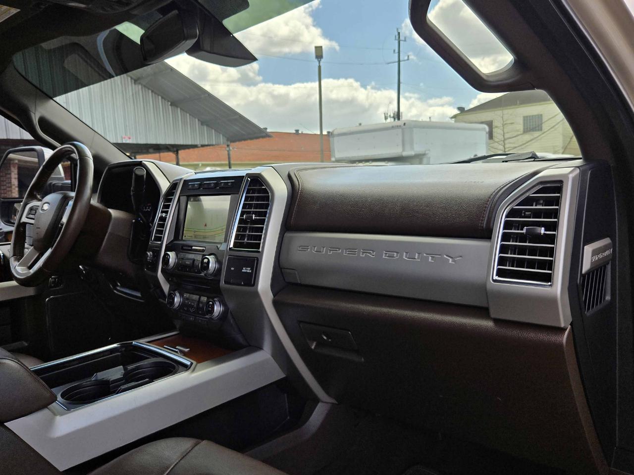 Ford Super Duty F-250 SRW  2017