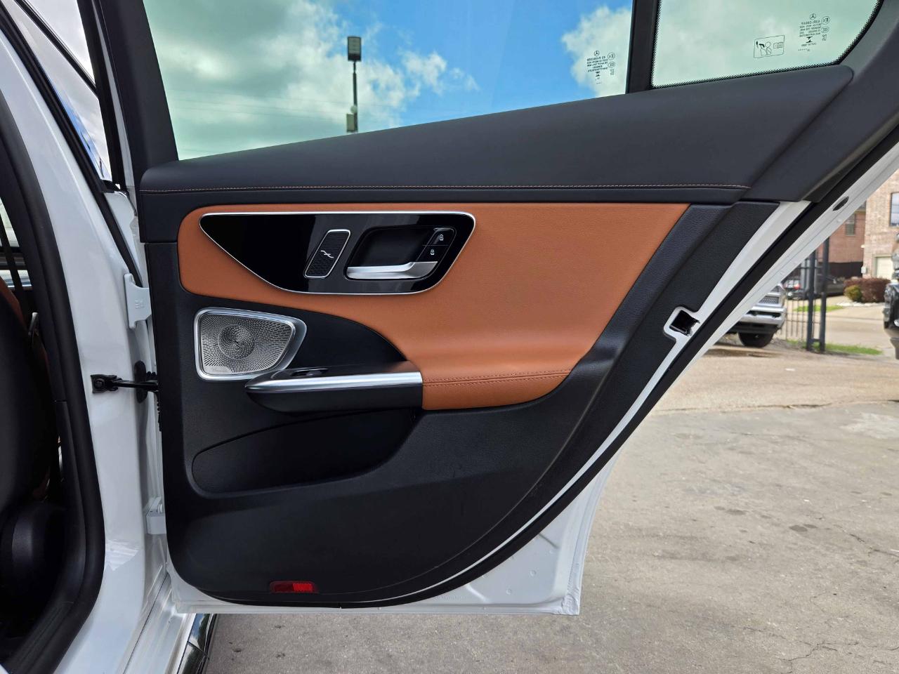 Mercedes-Benz C-Class  2023