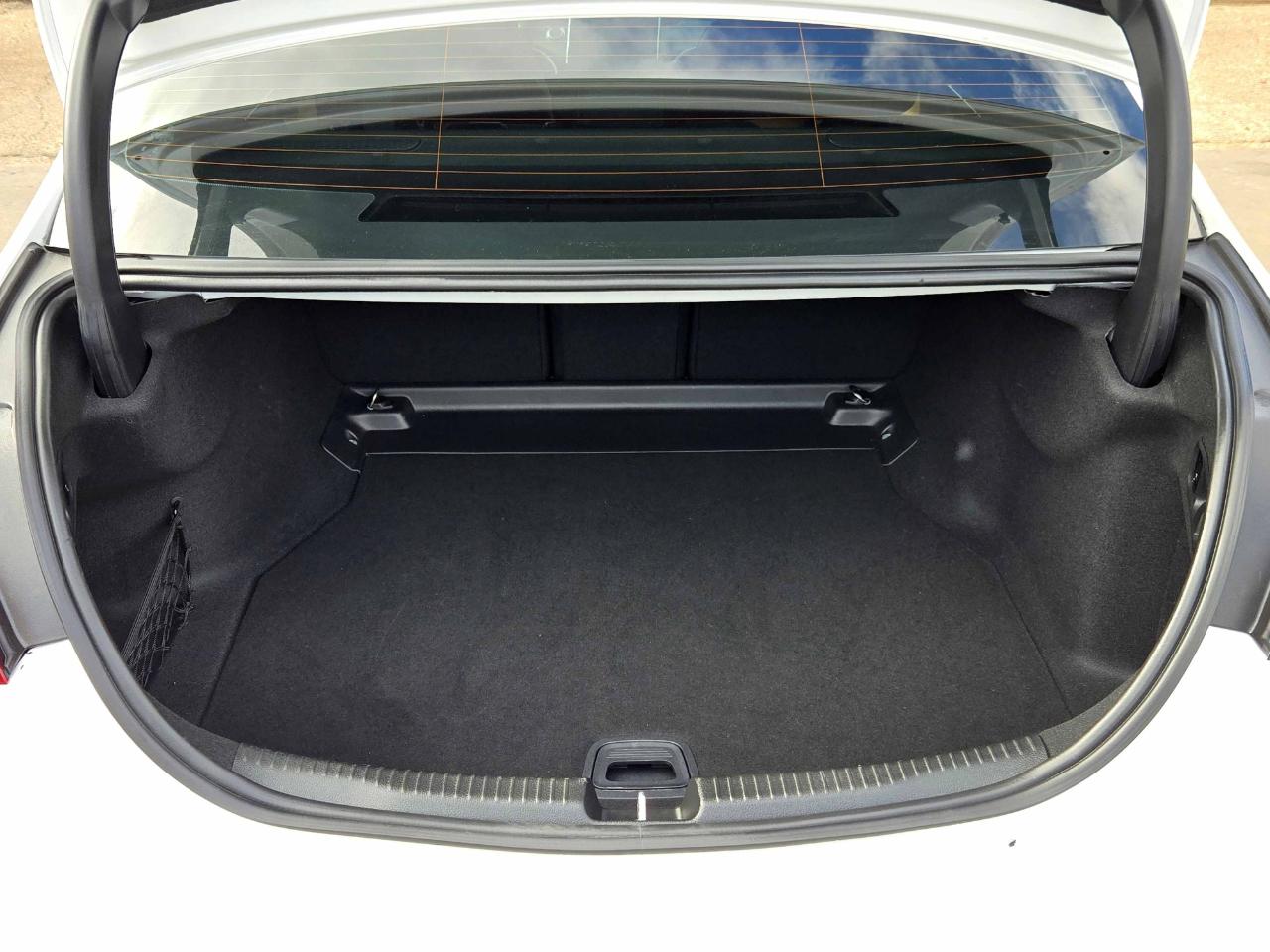 Mercedes-Benz C-Class  2023